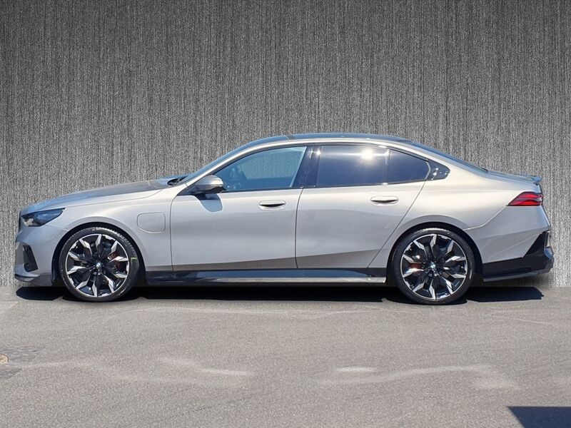 More views of BMW 5-Series