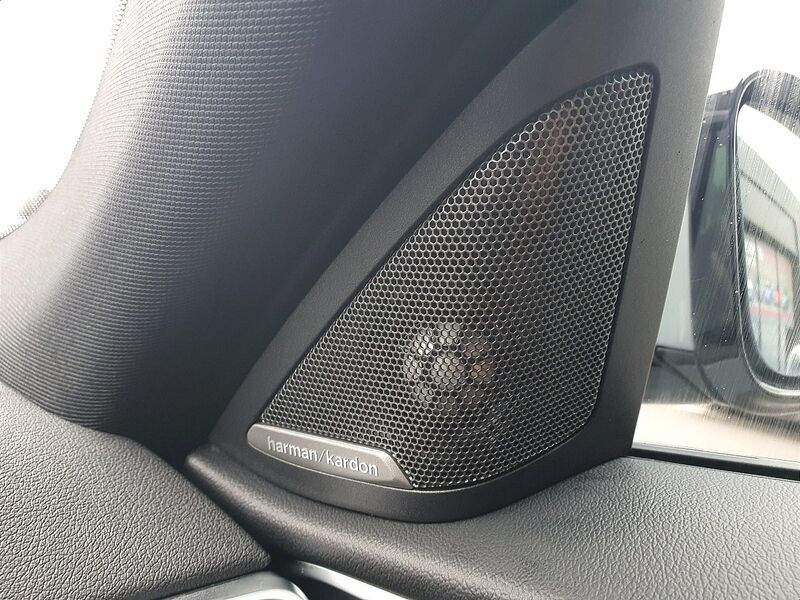 More views of BMW i4