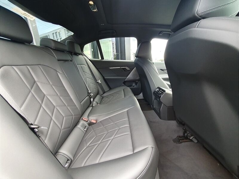 More views of BMW 5-Series