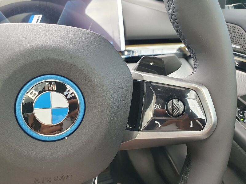 More views of BMW 5-Series