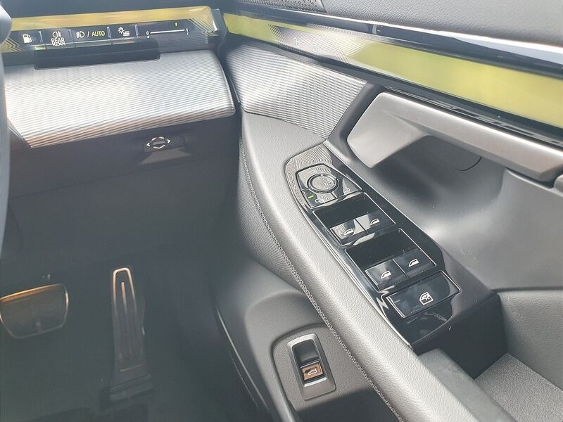 More views of BMW 5-Series
