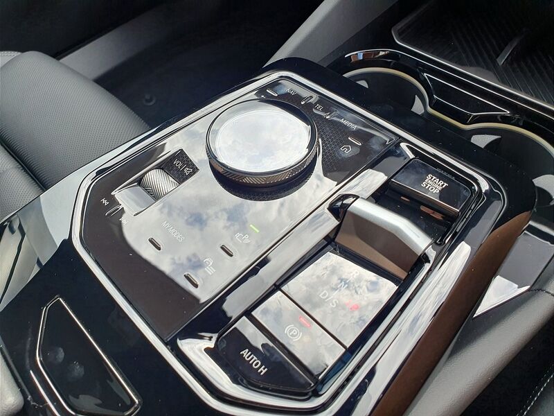 More views of BMW 5-Series