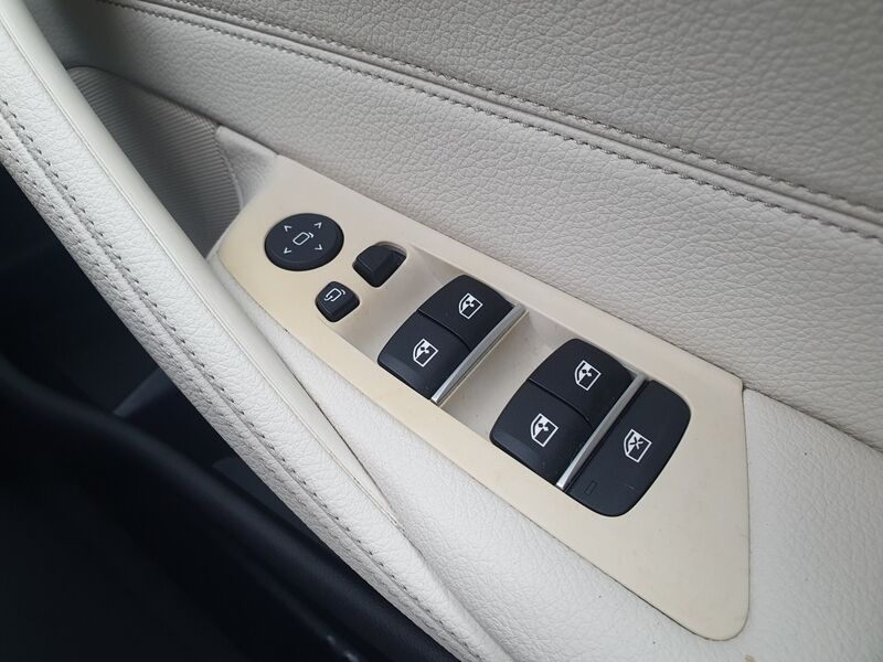 More views of BMW 5-Series