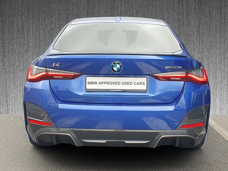 More views of BMW i4