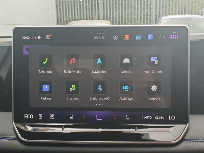 More views of Volkswagen Tiguan