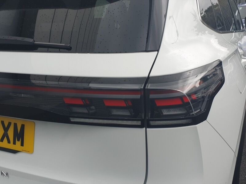 More views of Volkswagen Tiguan