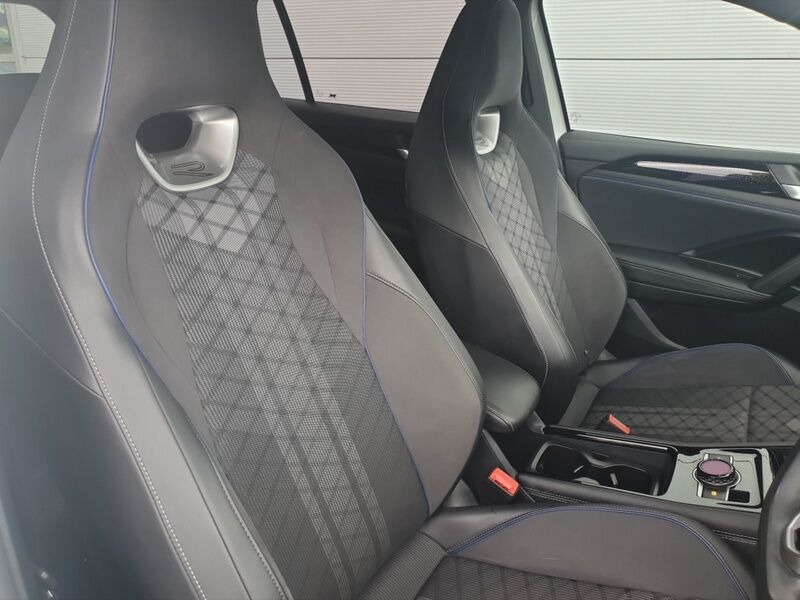 More views of Volkswagen Tiguan