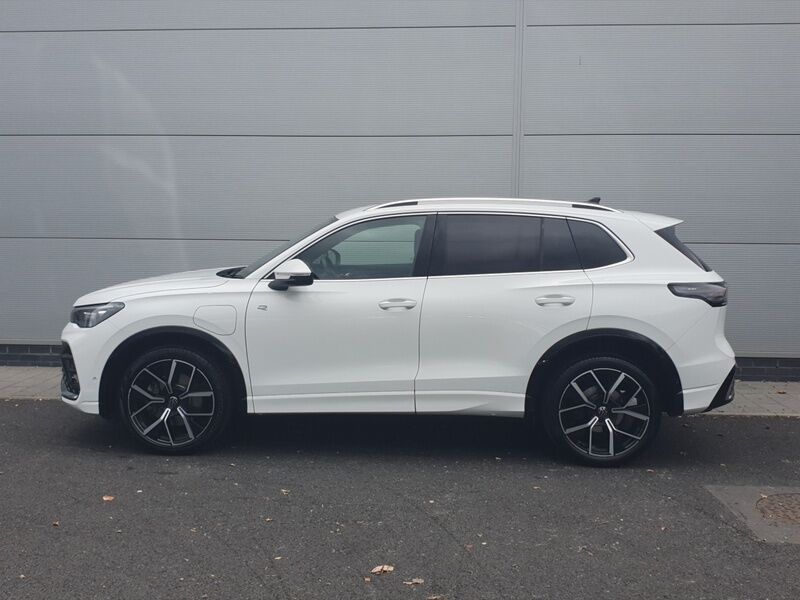 More views of Volkswagen Tiguan