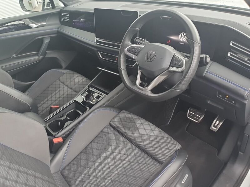 More views of Volkswagen Tiguan