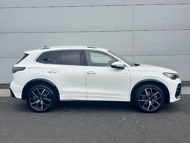 More views of Volkswagen Tiguan