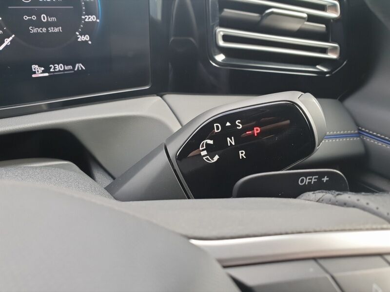 More views of Volkswagen Tiguan