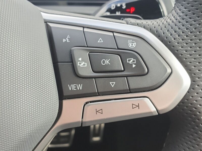 More views of Volkswagen Tiguan