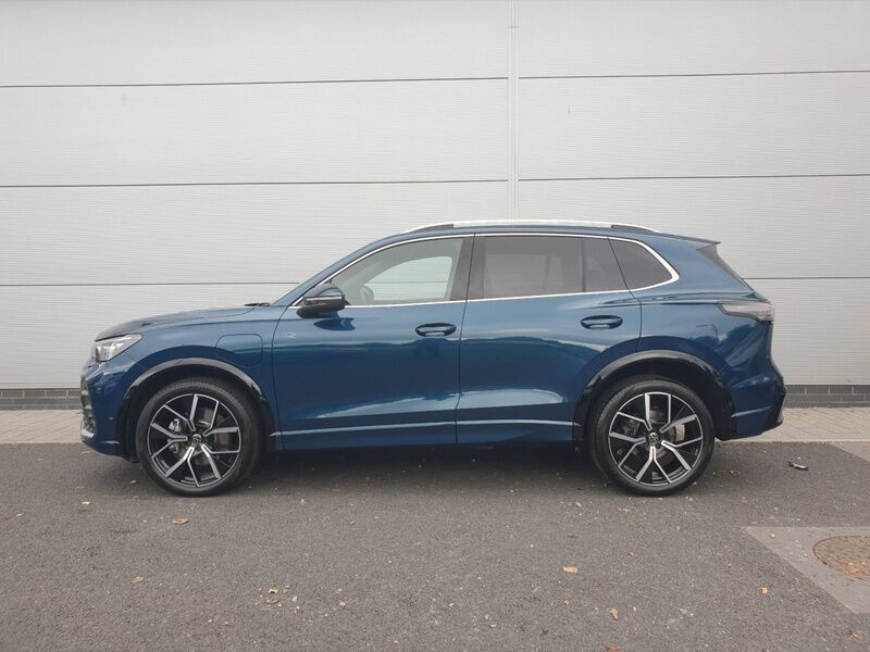 More views of Volkswagen Tiguan