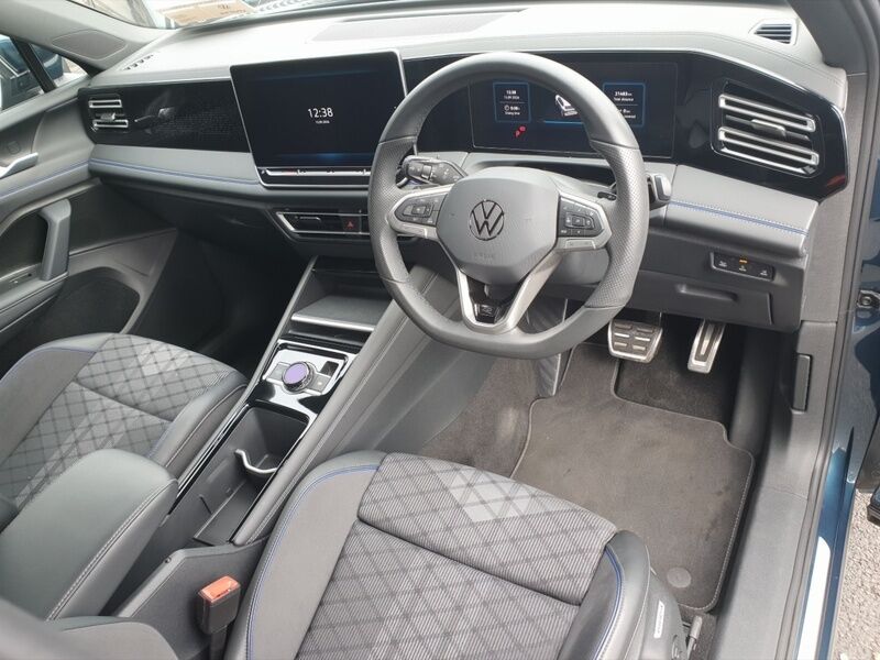 More views of Volkswagen Tiguan