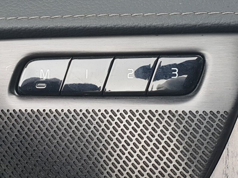 More views of Volvo XC90