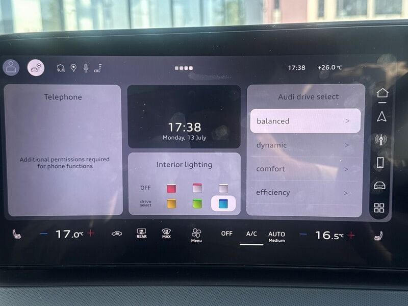 More views of Audi Q3