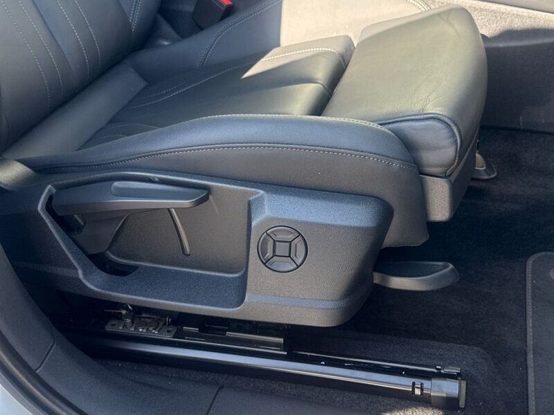 More views of Audi Q3