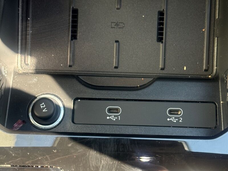 More views of Audi Q3
