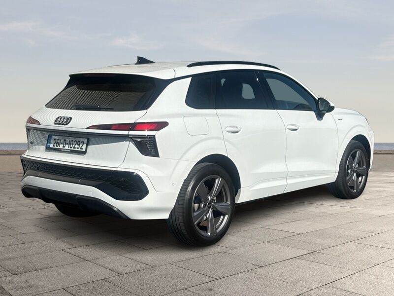 More views of Audi Q3