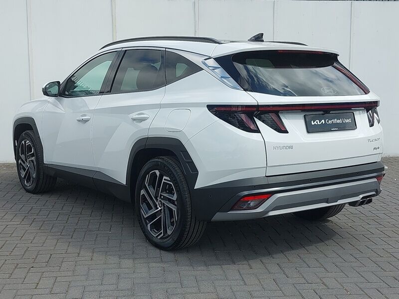 More views of Hyundai Tucson