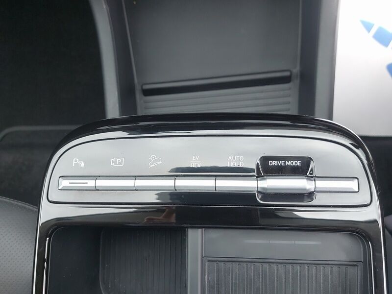 More views of Hyundai Tucson