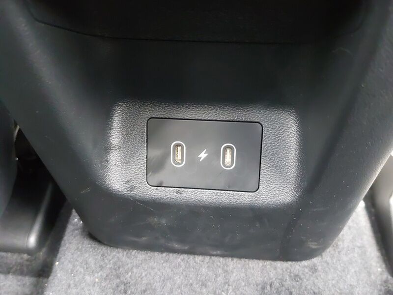 More views of Hyundai Tucson