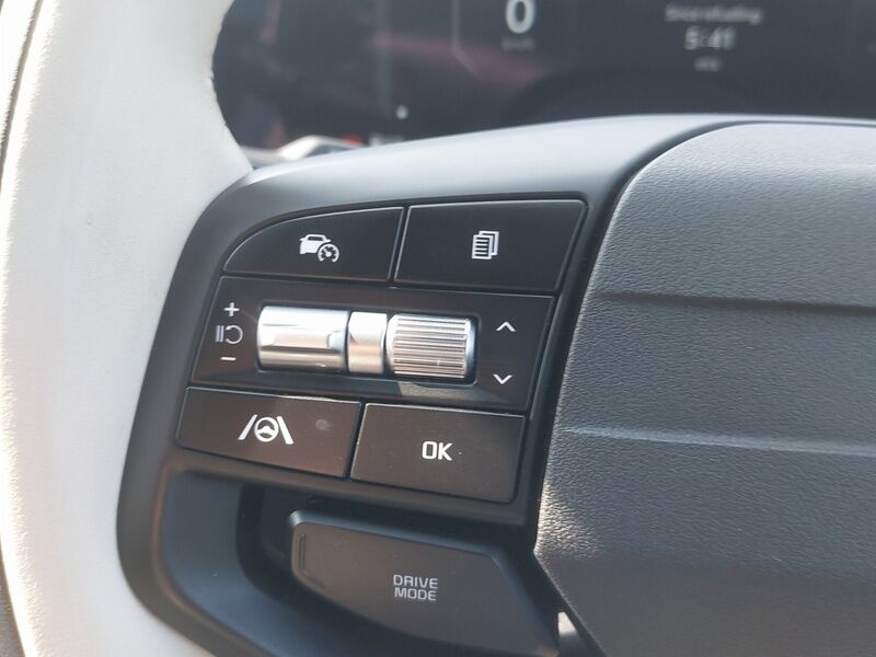 More views of Kia Sportage