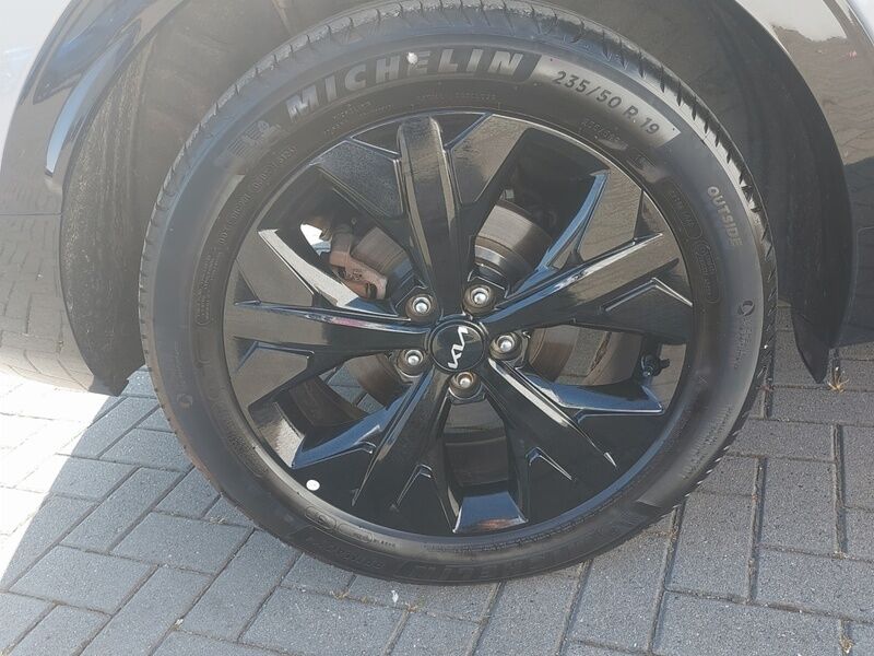 More views of Kia Sportage