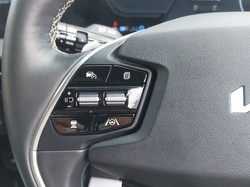 More views of Kia EV6