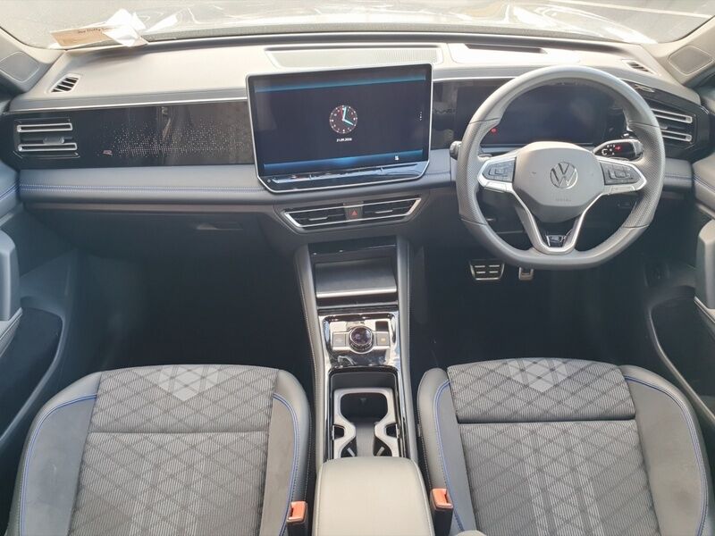 More views of Volkswagen Tiguan