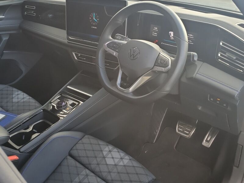 More views of Volkswagen Tiguan