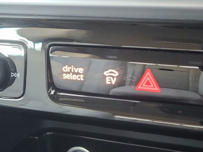 More views of Audi Q5
