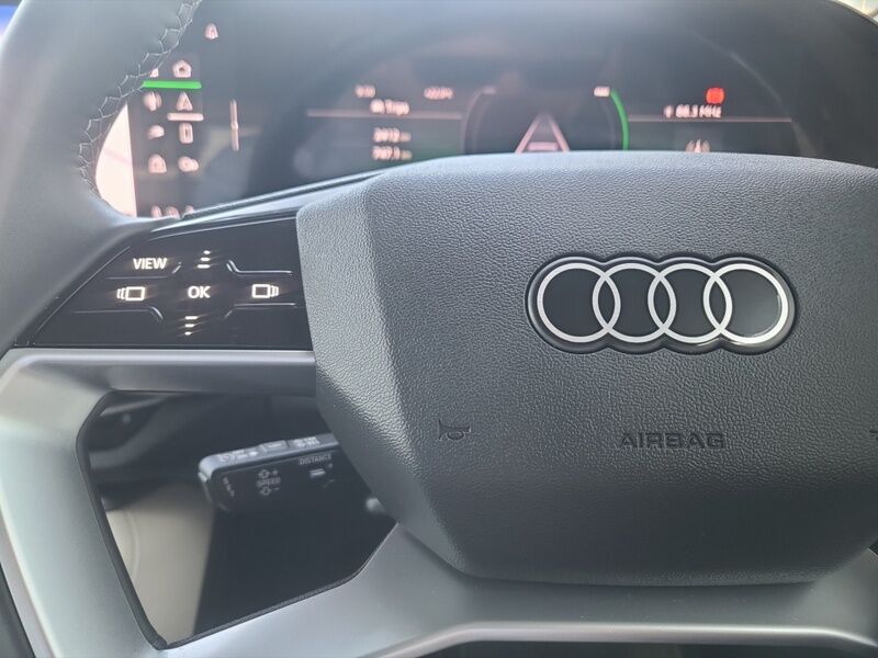 More views of Audi Q5