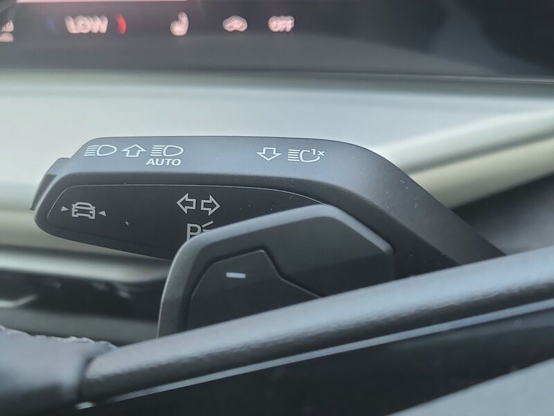 More views of Audi Q5