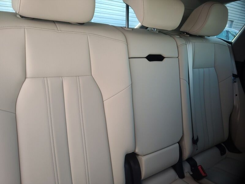 More views of Audi Q5