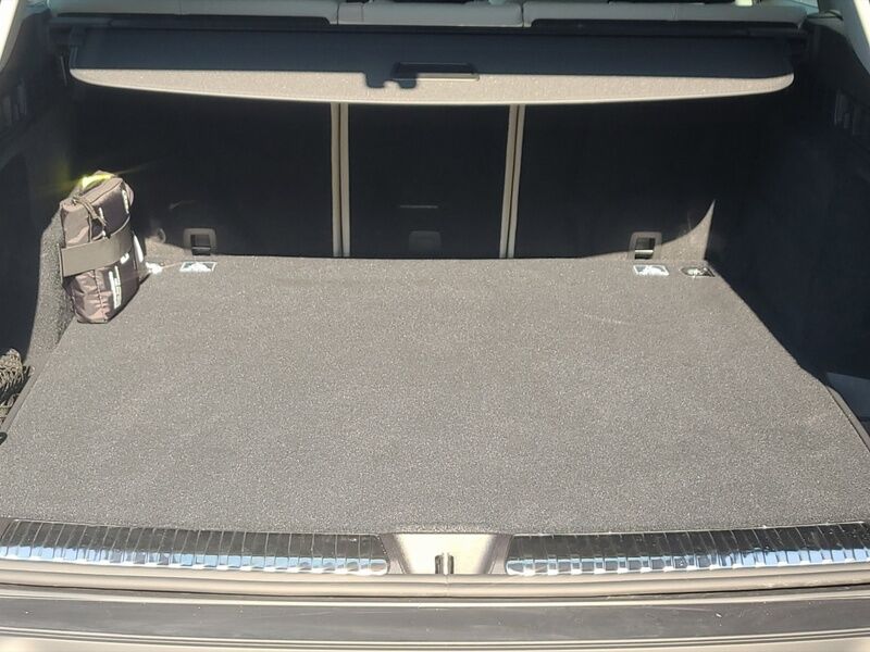 More views of Audi Q5