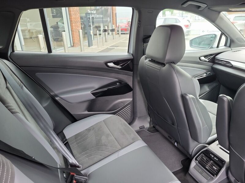 More views of Volkswagen ID.4