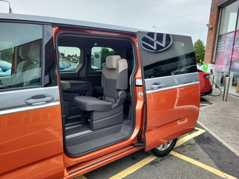 More views of Volkswagen Multivan