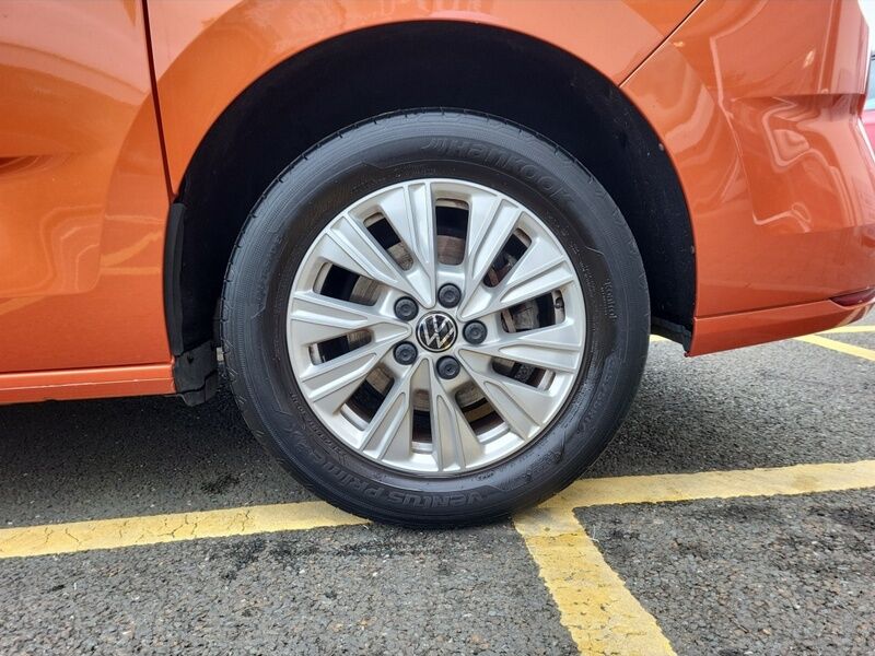 More views of Volkswagen Multivan