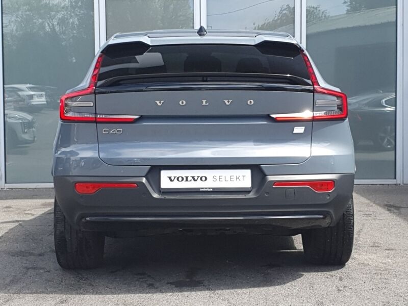 More views of Volvo C40