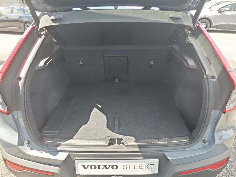 More views of Volvo C40