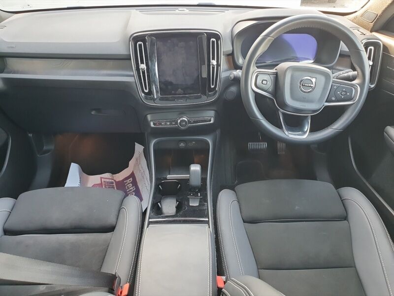 More views of Volvo C40