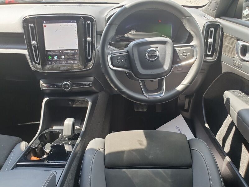 More views of Volvo C40