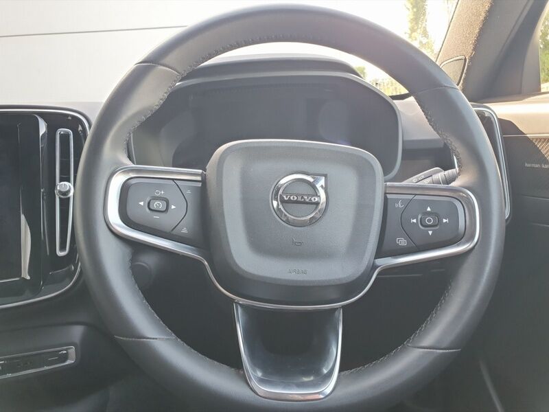 More views of Volvo C40