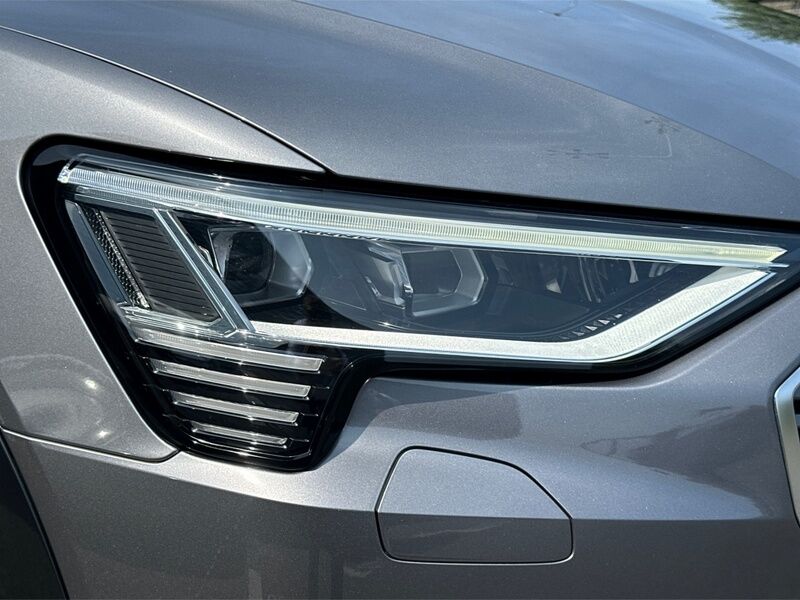 More views of Audi e-tron