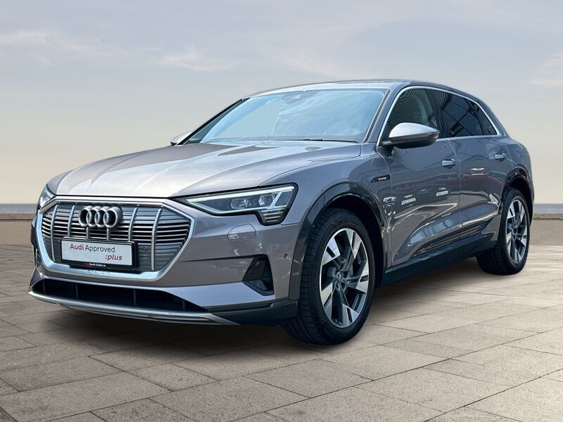More views of Audi e-tron