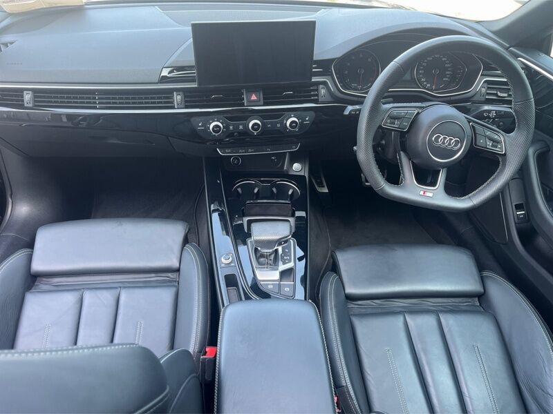 More views of Audi A5
