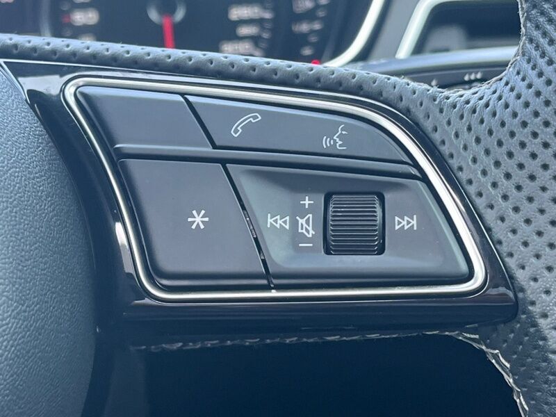 More views of Audi A5