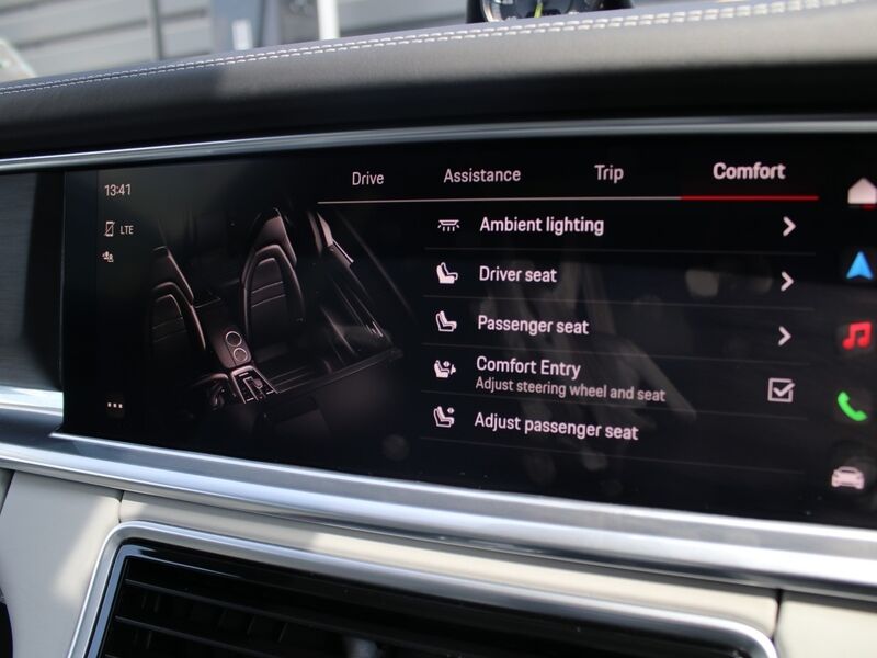 More views of Porsche Panamera