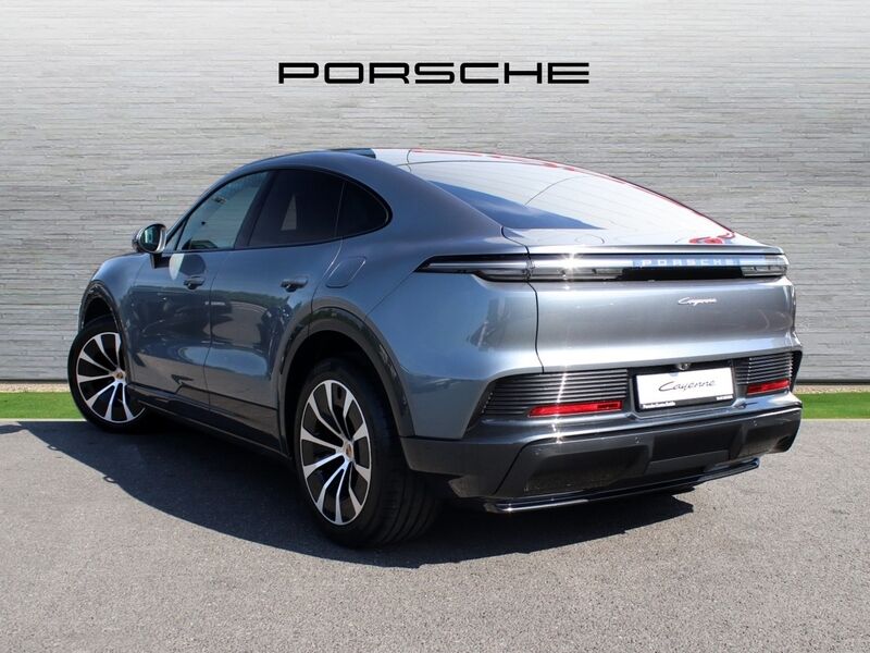 More views of Porsche Cayenne